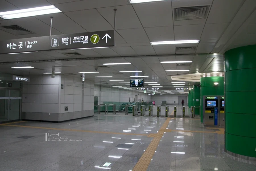외국인들이 극찬하는 한국 시설 | 인스티즈