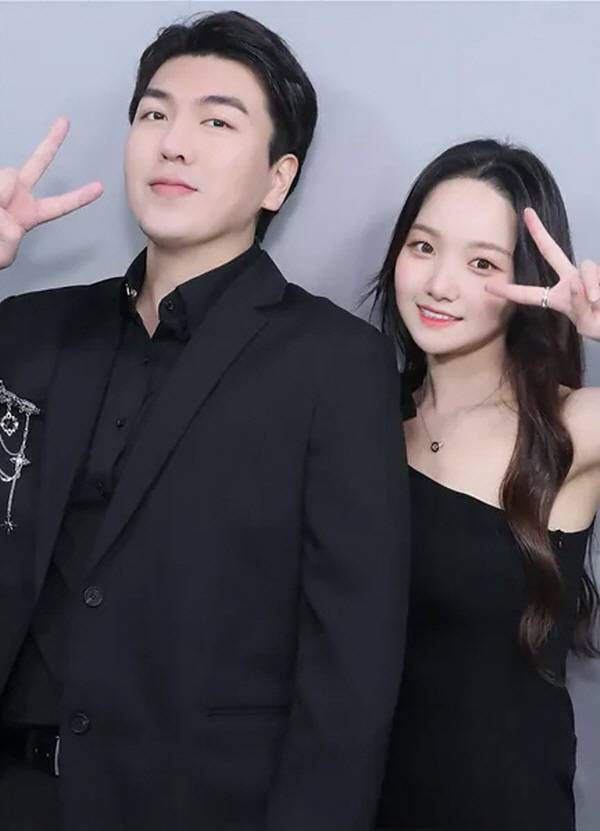 유튜버 김프로, 2년 3개월만에 유튜브 구독자 7,000만 명 돌파34