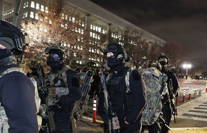 추미애 “올해 3월부터 계엄 준비한 정황…우발적인 짓 아냐”