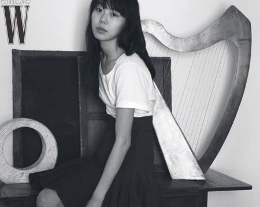김민희가 데뷔하고 나서 왜 화보랑 잡지를 싹쓸이 했는지 알겠다 | 인스티즈
